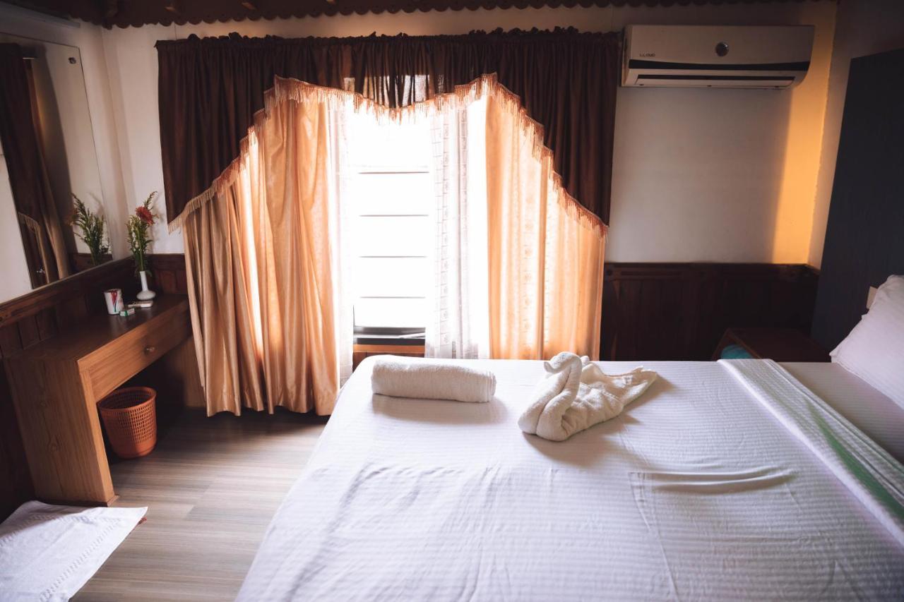Kera Houseboats Hotel Alappuzha Luaran gambar