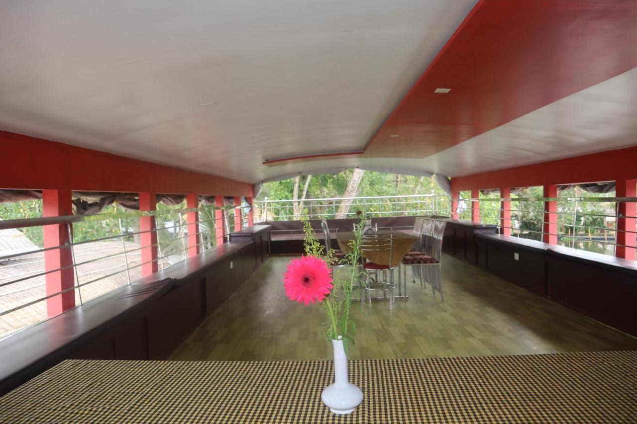 Kera Houseboats Hotel Alappuzha Luaran gambar