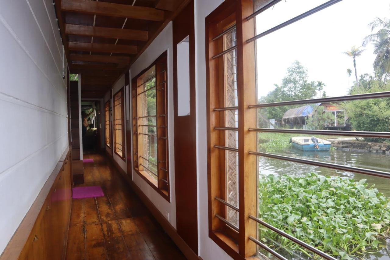 Kera Houseboats Hotel Alappuzha Luaran gambar