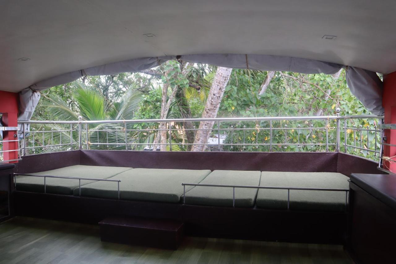 Kera Houseboats Hotel Alappuzha Luaran gambar